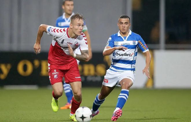 表现可以用 表现可以用